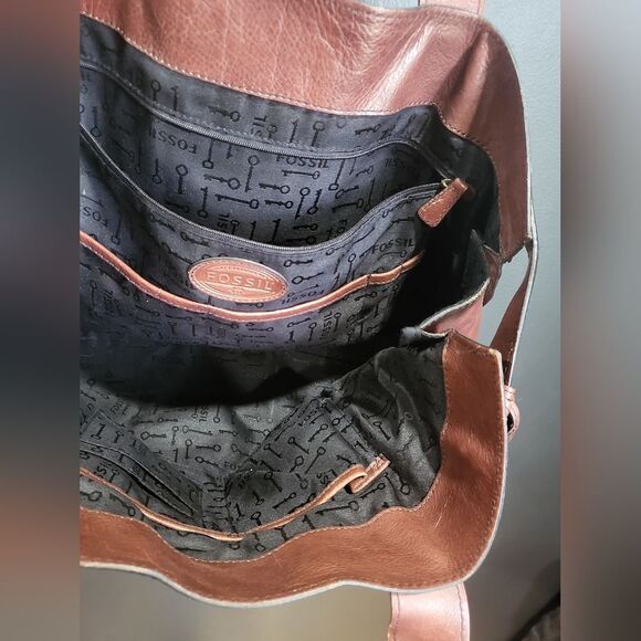 Vintage Fossil Reissue Weekender Leather Tote - Picture 13 of 14